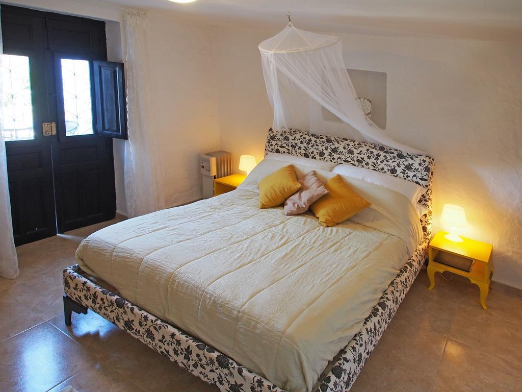 Casa Colina Hotel Comares Szoba fotó